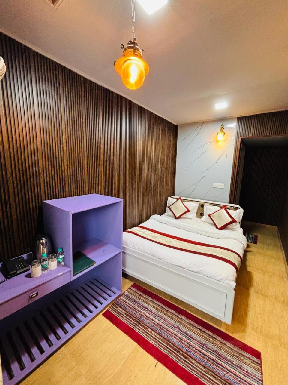 Hotel Amar Mussoorie Dış mekan fotoğraf