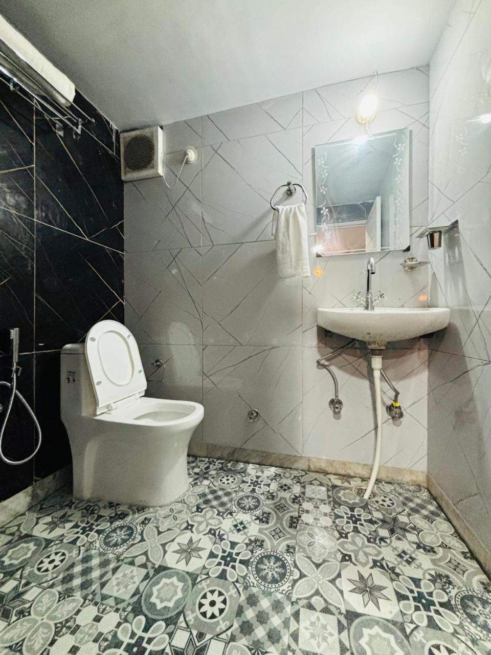 Hotel Amar Mussoorie Dış mekan fotoğraf