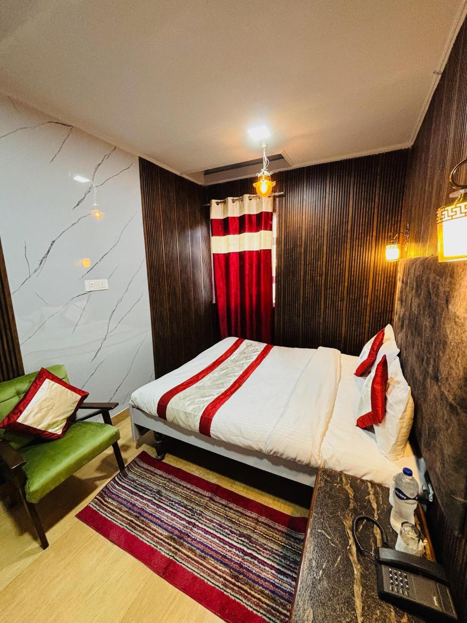 Hotel Amar Mussoorie Dış mekan fotoğraf